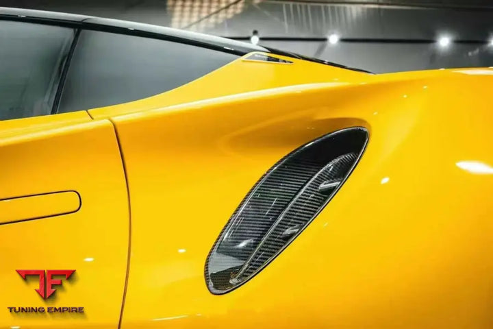 LOTUS EMIRA RAZOR CARBON FIBER BODY KIT