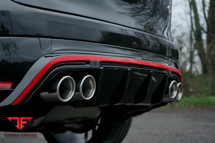 LUMMA DESIGN JAGUAR F-PACE SVR