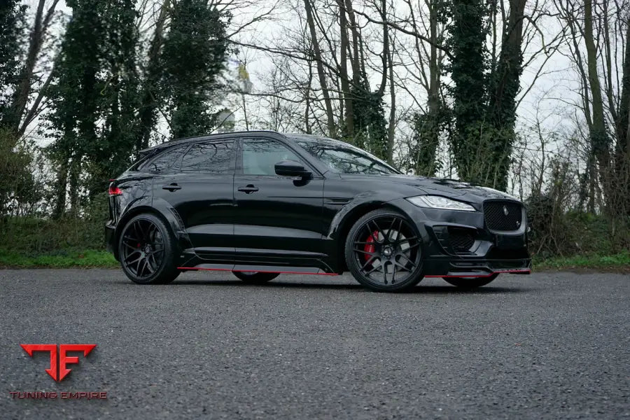 LUMMA DESIGN JAGUAR F-PACE SVR