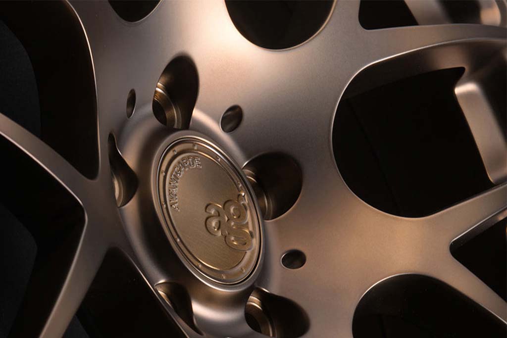 AVANT GARDE AG M610 - POLISHED ANTIQUE BRONZE