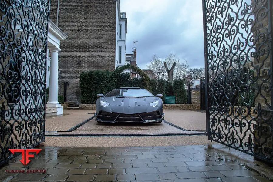 Mansory Lamborghini Carbonado Evo