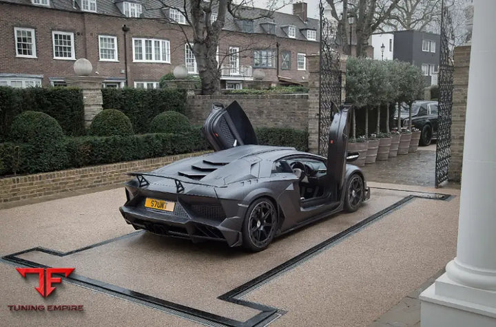 Mansory Lamborghini Carbonado Evo
