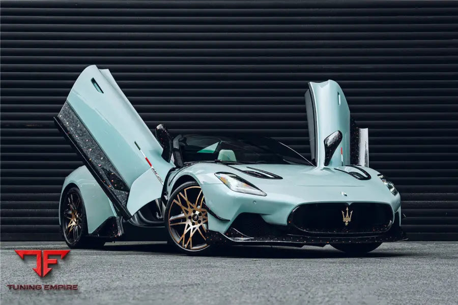 MASERATI MC20 DRY CARBON FIBER MIRROR HOUSING