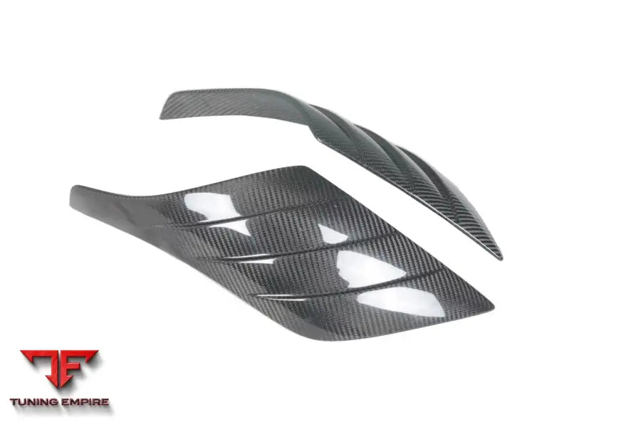 MASERATI MC20 SVD STYLE DRY CARBON FIBER FRONT FENDER PATCH