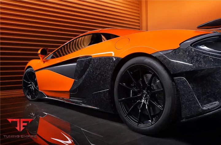 MCLAREN 600LT CARBON FIBER QUARTER PANEL SIDE SCOOPS BSD