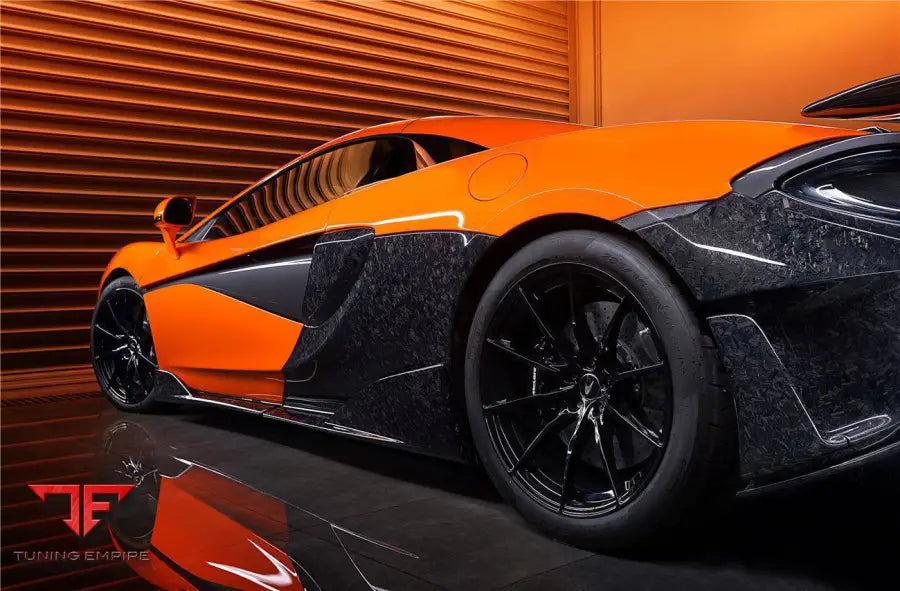 MCLAREN 600LT OEM STYLE CARBON FIBER QUARTER PANEL SIDE SCOOPS BSD