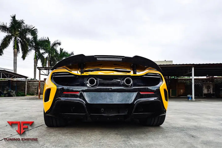 MCLAREN 650S 625C MP4 12C 675LT STYLE DRY CARBON FIBER REAR BODY KIT BSD
