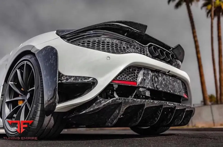 MCLAREN 720S DRY CARBON BODY KIT