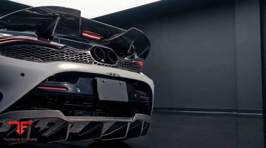 MCLAREN 750S CARBON FIBER BODY KIT