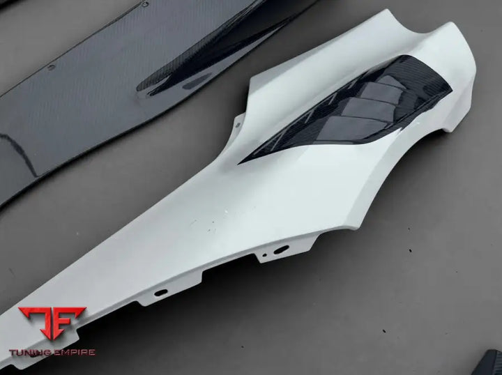 MCLAREN 750S CARBON FIBER BODY KIT