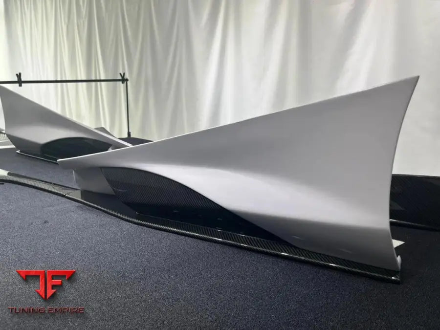 MCLAREN 765 LT CARBON FIBER PARTS