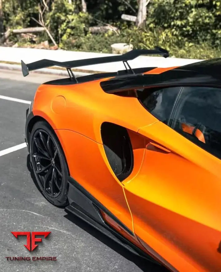 MCLAREN ARTURA CARBON FIBER BODY KIT