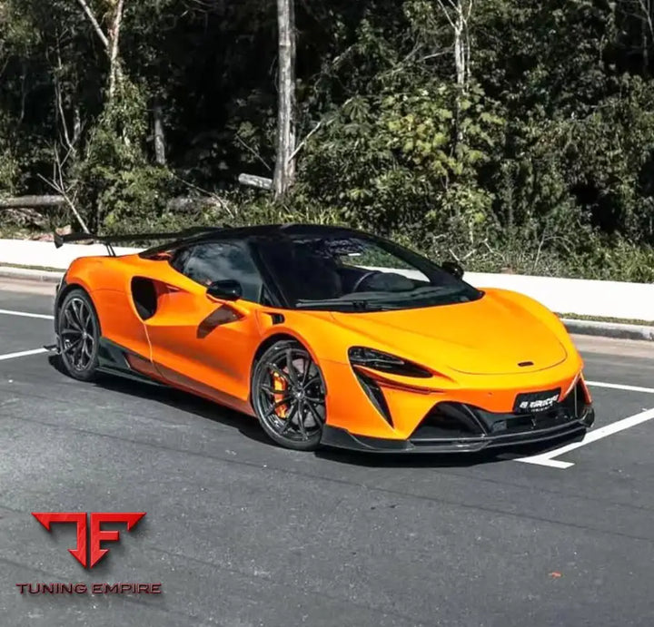 MCLAREN ARTURA CARBON FIBER BODY KIT