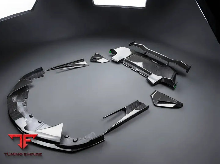 MCLAREN ARTURA CARBON FIBER BODY KIT