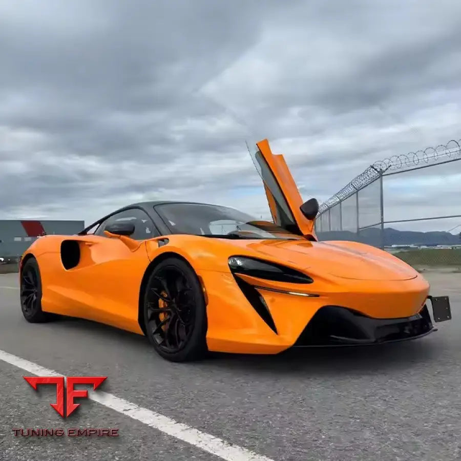 MCLAREN ARTUTRA DRY CARBON BODY KIT