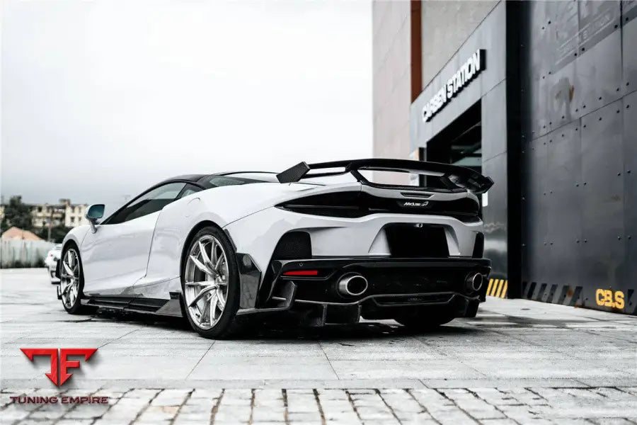 MCLAREN GT WP STYLE DRY CARBON FIBER SIDE SKIRTS BSD