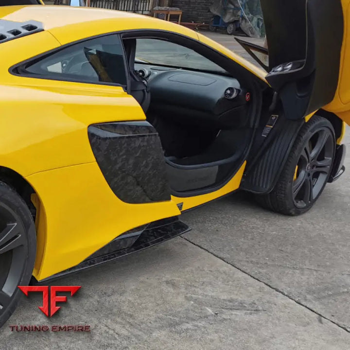 MCLAREN MP4-12C DRY CARBON FIBER PARTS