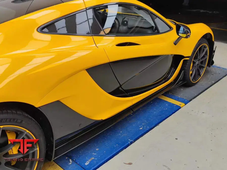 MCLAREN P1 GTR CARBON FIBER PARTS