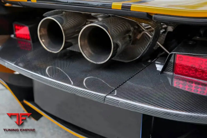 MCLAREN P1 GTR CARBON FIBER PARTS
