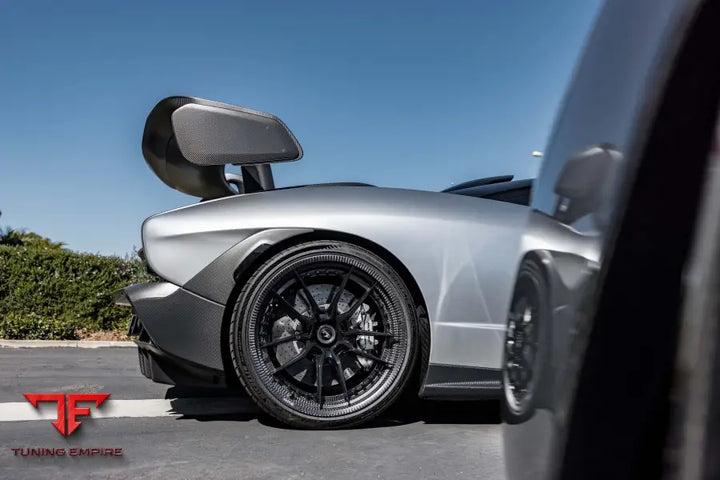 MCLAREN SENNA FORGED WHEELS AND EXHAUST SYSTEM