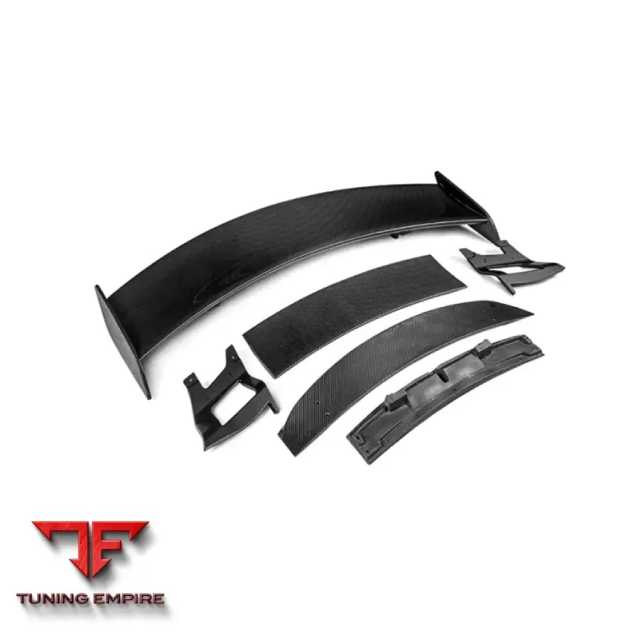 MERCEDES BENZ AMG GT (190) DRY CARBON FIBER BODY KIT PARTS