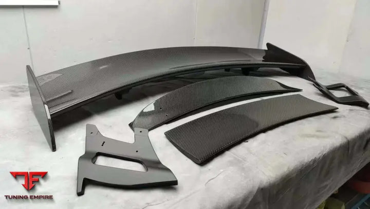 MERCEDES-BENZ AMG GT CARBON FIBER PARTS