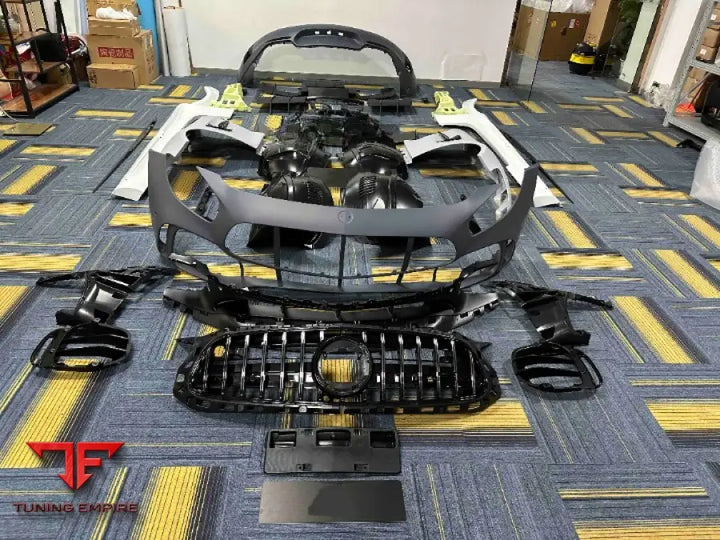 MERCEDES BENZ AMG GT GTS C190 UPGRADE TO GTR 2015-2022 CONVERSION BODY KIT