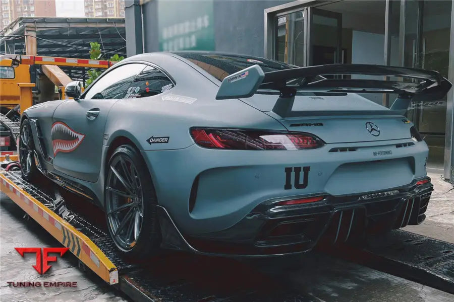 MERCEDES BENZ AMG GTC IMPII PART CARBON FIBER REAR BUMPER WITH EXHASUST TIPS BSD