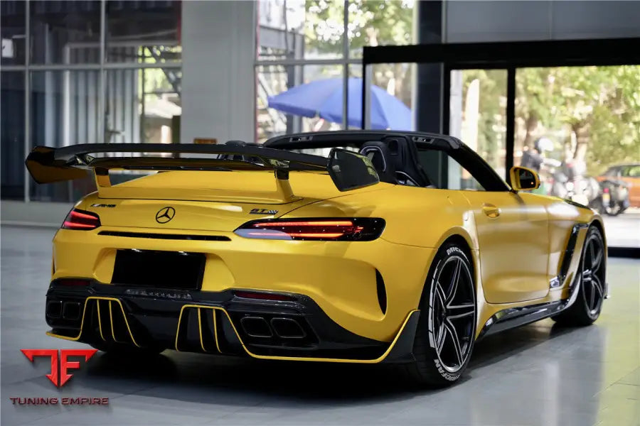 MERCEDES BENZ AMG GTC IMPII PART CARBON FIBER REAR BUMPER WITH EXHASUST TIPS BSD