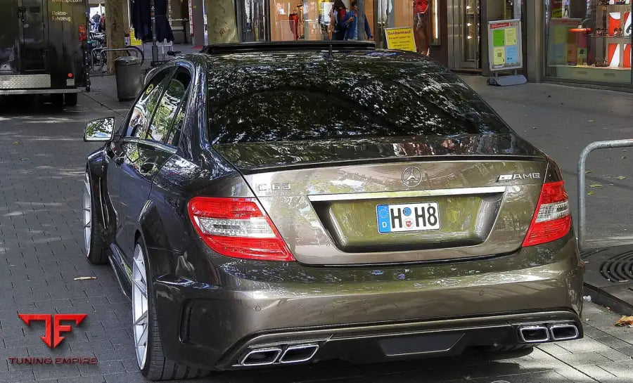 MERCEDES BENZ C CLASS W204 PRE-FACELIFT BODY KIT