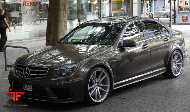 MERCEDES BENZ C CLASS W204 PRE-FACELIFT BODY KIT