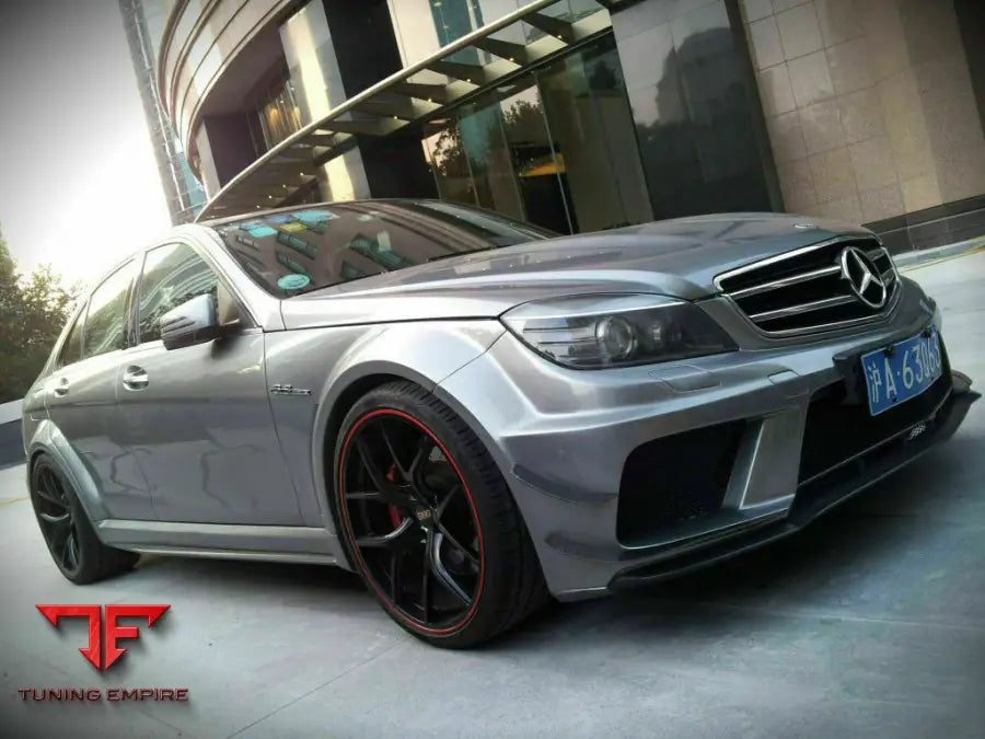 MERCEDES BENZ C CLASS W204 PRE-FACELIFT BODY KIT