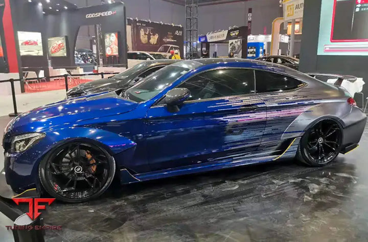 MERCEDES BENZ W205 FIBER BODY KIT PARTS