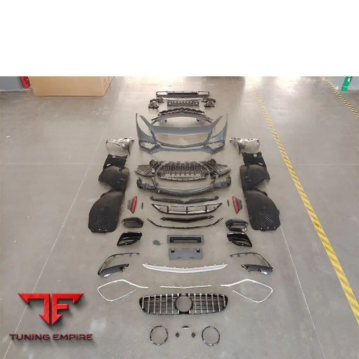 MERCEDES-BENZ C217 S63 COUPE CARBON FIBER BODY KIT