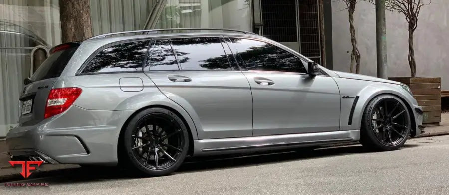 Mercedes Benz C63 AMG 2008-2010 BLACK SERIES BODY KIT
