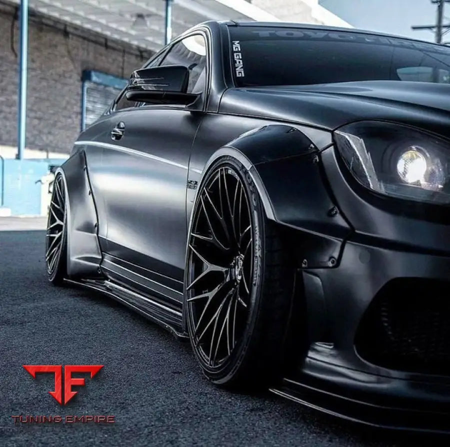 Mercedes Benz C63 Amg Coupe/Sedan W204 Rs Wide Body Kit Cdy