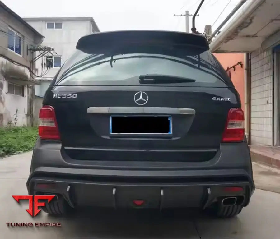MERCEDES BENZ CLASS ML W164 CARBON FIBER BODY KIT