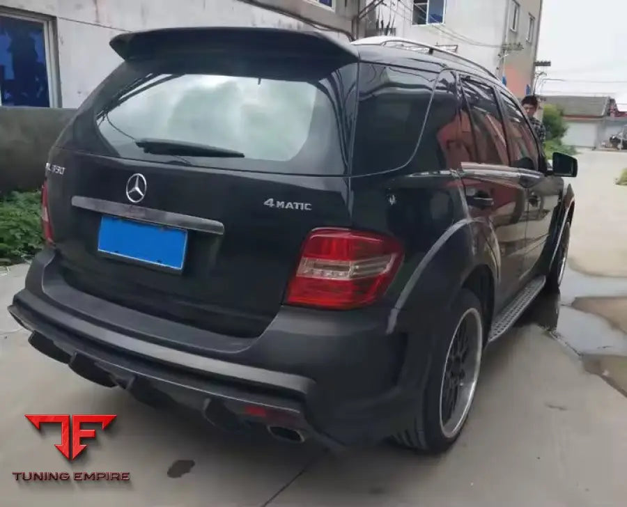 MERCEDES BENZ CLASS ML W164 CARBON FIBER BODY KIT