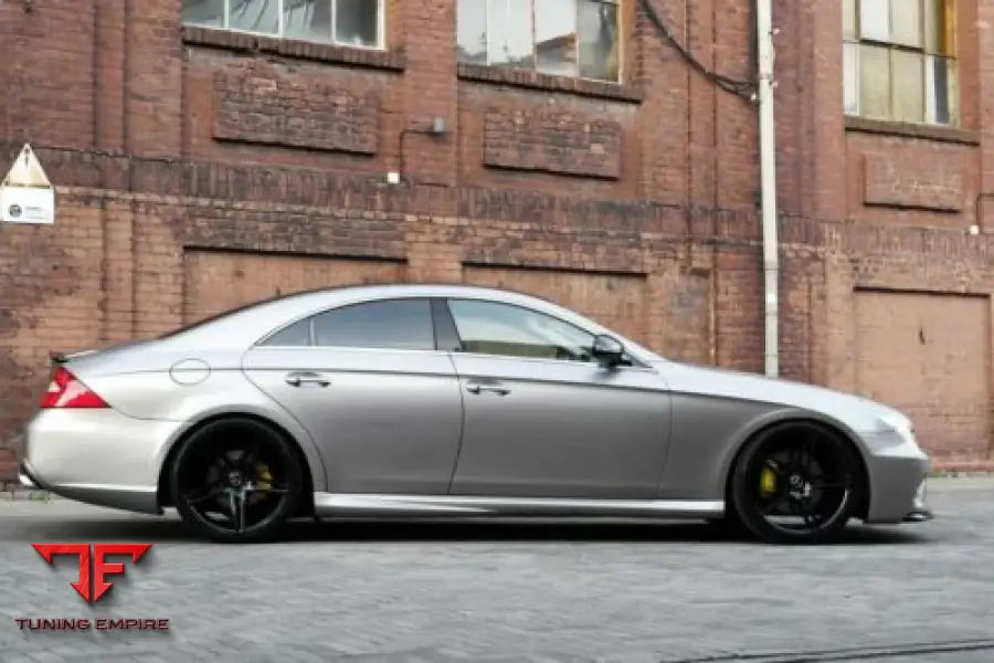MERCEDES-BENZ CLS W219 AMG BODY KIT