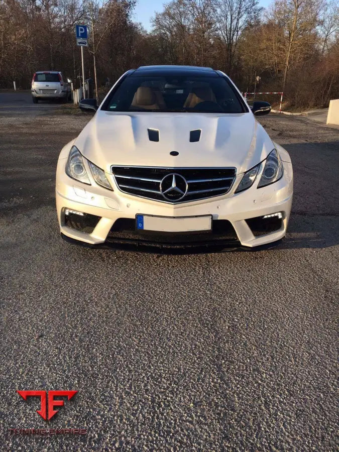 MERCEDES-BENZ E CLASS W207 COUPE AMG FULL BODY KIT
