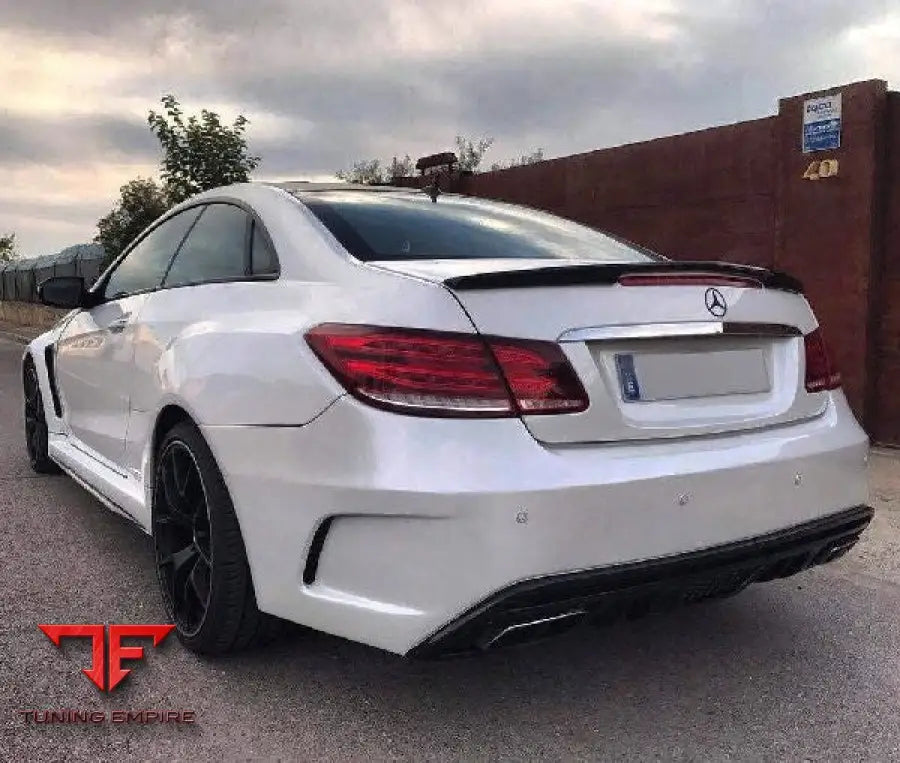MERCEDES-BENZ E CLASS W207 COUPE BODY KIT