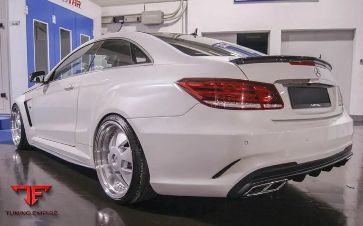 MERCEDES-BENZ E CLASS W207 CONVERTIBLE BODY KIT