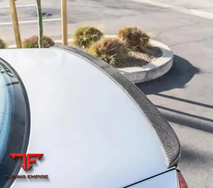 MERCEDES BENZ E CLASS W211 AMG CARBON FIBER REAR SPOILER