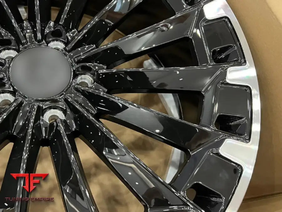 MERCEDES BENZ EQE 500 WHEELS