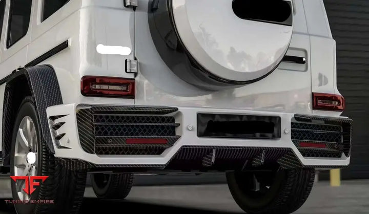 MERCEDES-BENZ G-CLASS 2019 + DRY CARBON BODY KIT