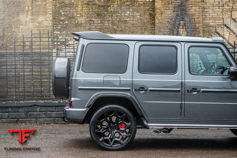 MERCEDES BENZ G-WAGON G63 AMG CARBON FIBER WHEEL ARCHES 2018Y