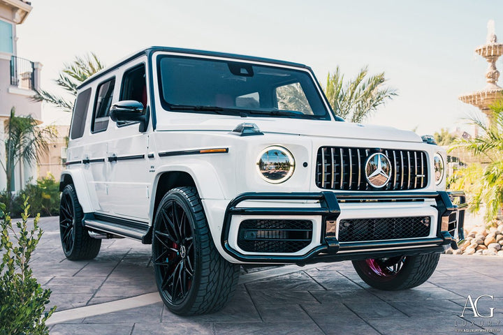 Mercedes-Benz G63 on custom forged wheels