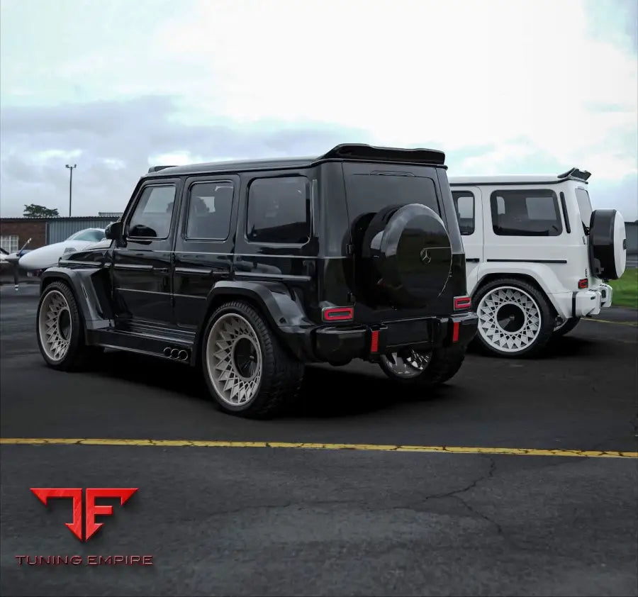 MERCEDES-BENZ G63 ULTRA WIDEBODY KIT