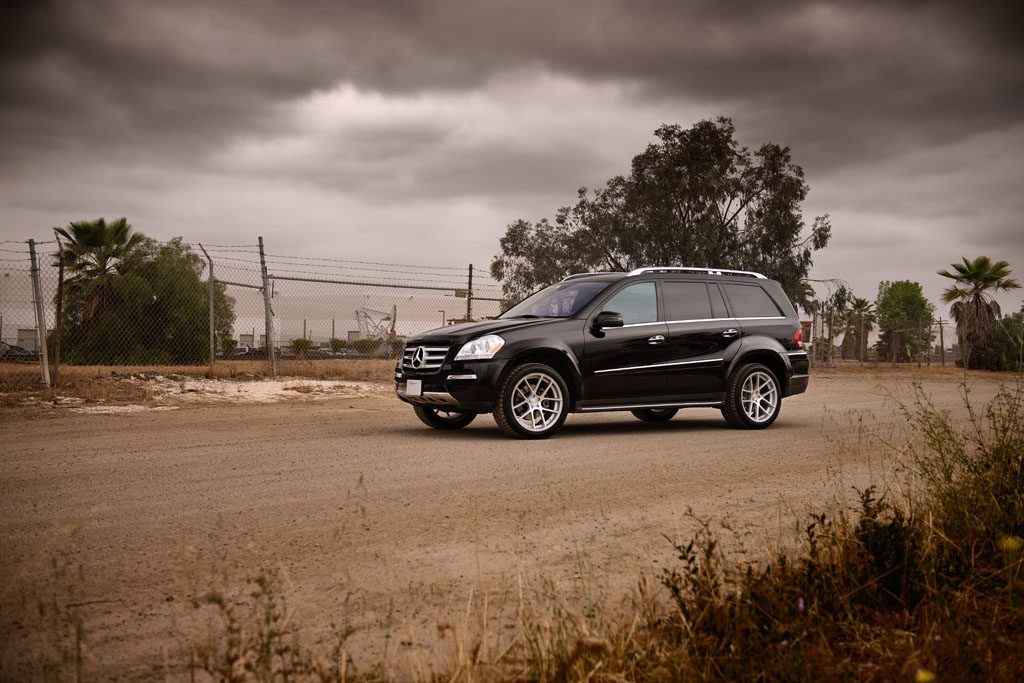 MERCEDES-BENZ GL550 on custom forged wheels