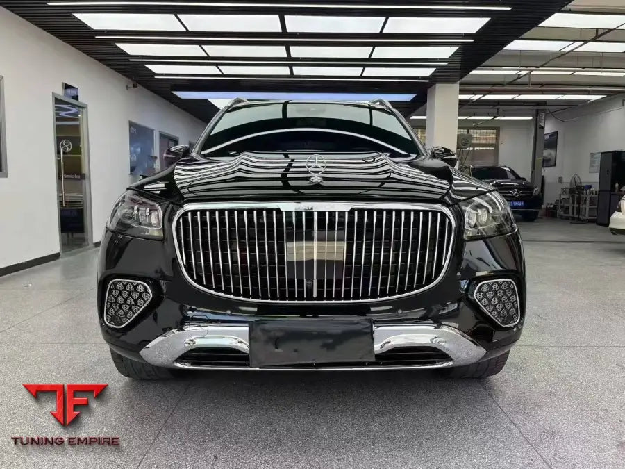 MERCEDES BENZ GLS MAYBACH UPGRADE TO 2025 + MAYBACH BODY KIT